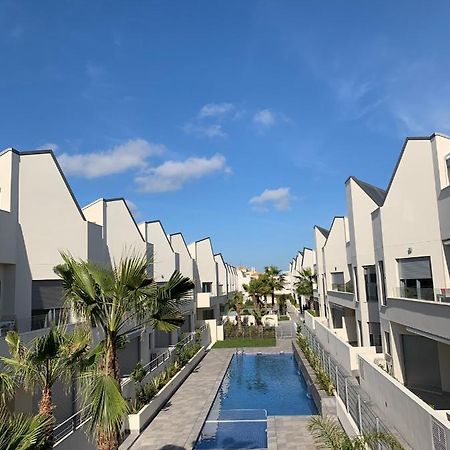 Apartamento Con Solarium Villa Amalia Torrevieja Exteriör bild
