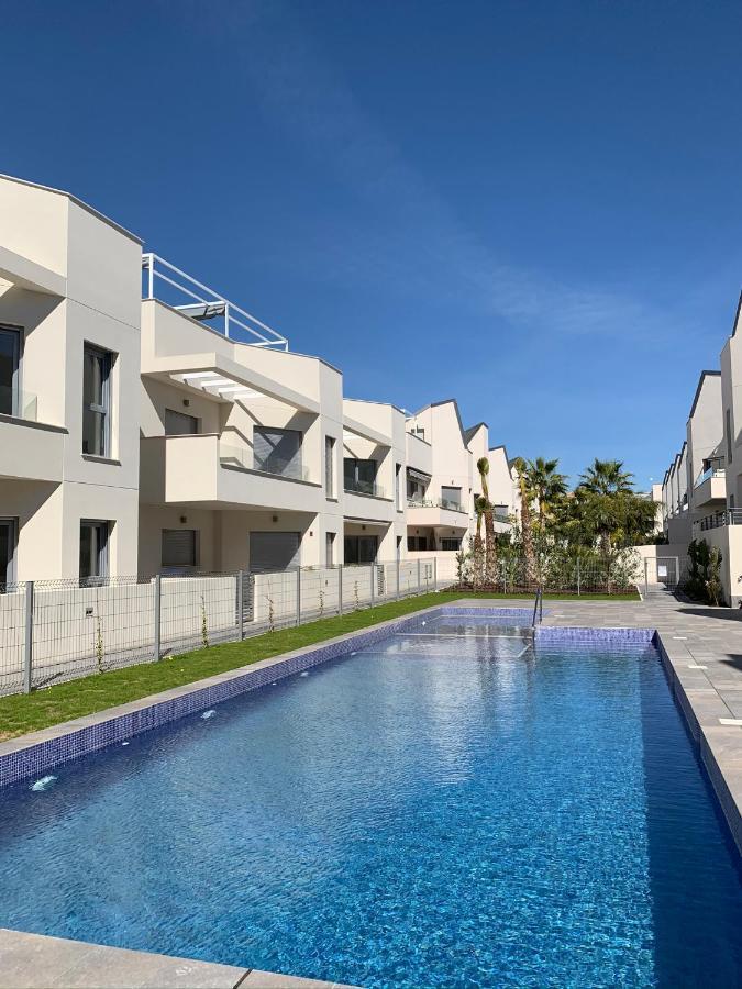 Apartamento Con Solarium Villa Amalia Torrevieja Exteriör bild