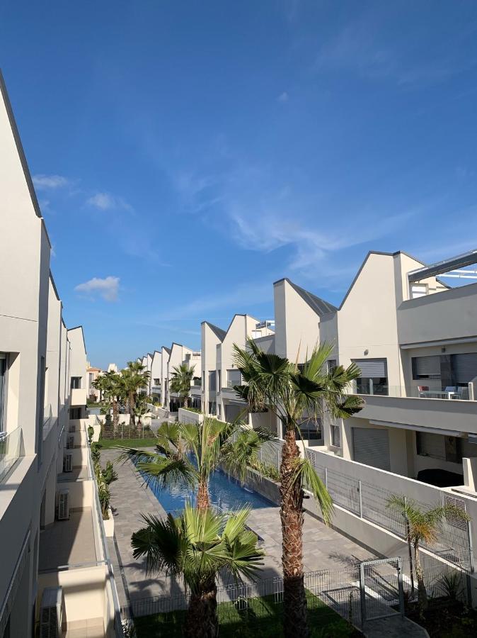 Apartamento Con Solarium Villa Amalia Torrevieja Exteriör bild
