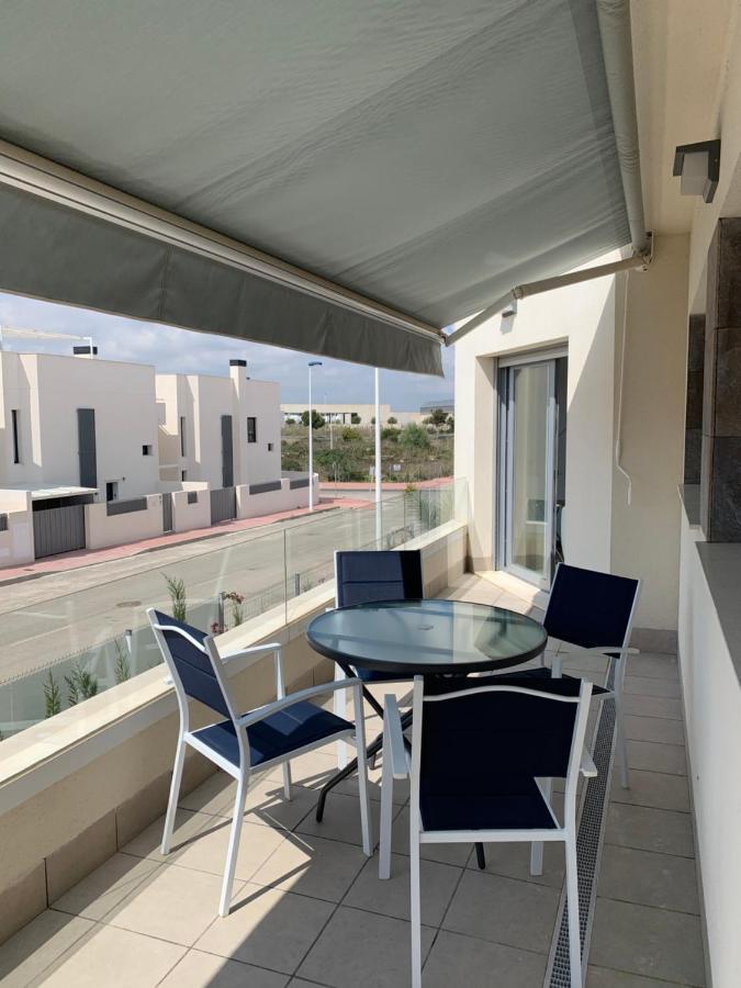 Apartamento Con Solarium Villa Amalia Torrevieja Exteriör bild